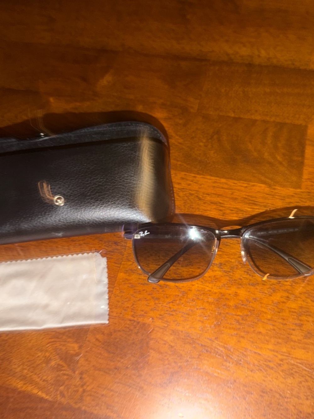 Ray-Ban Men's Black Frame Sunglasses with Black Case